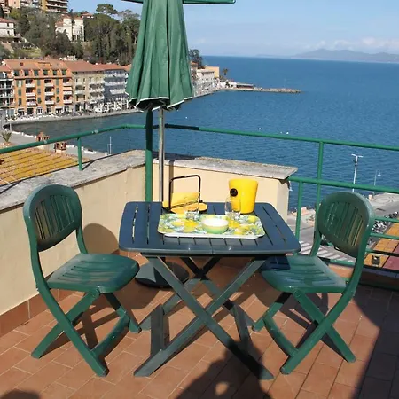 La Casetta In Piazza Appartement